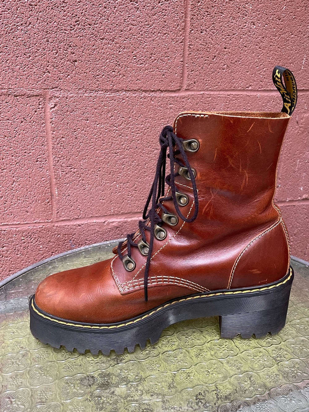 Dr Martens Leona Orleans Leather Platform Heeled Boots Size 9 - Picture 5 of 12